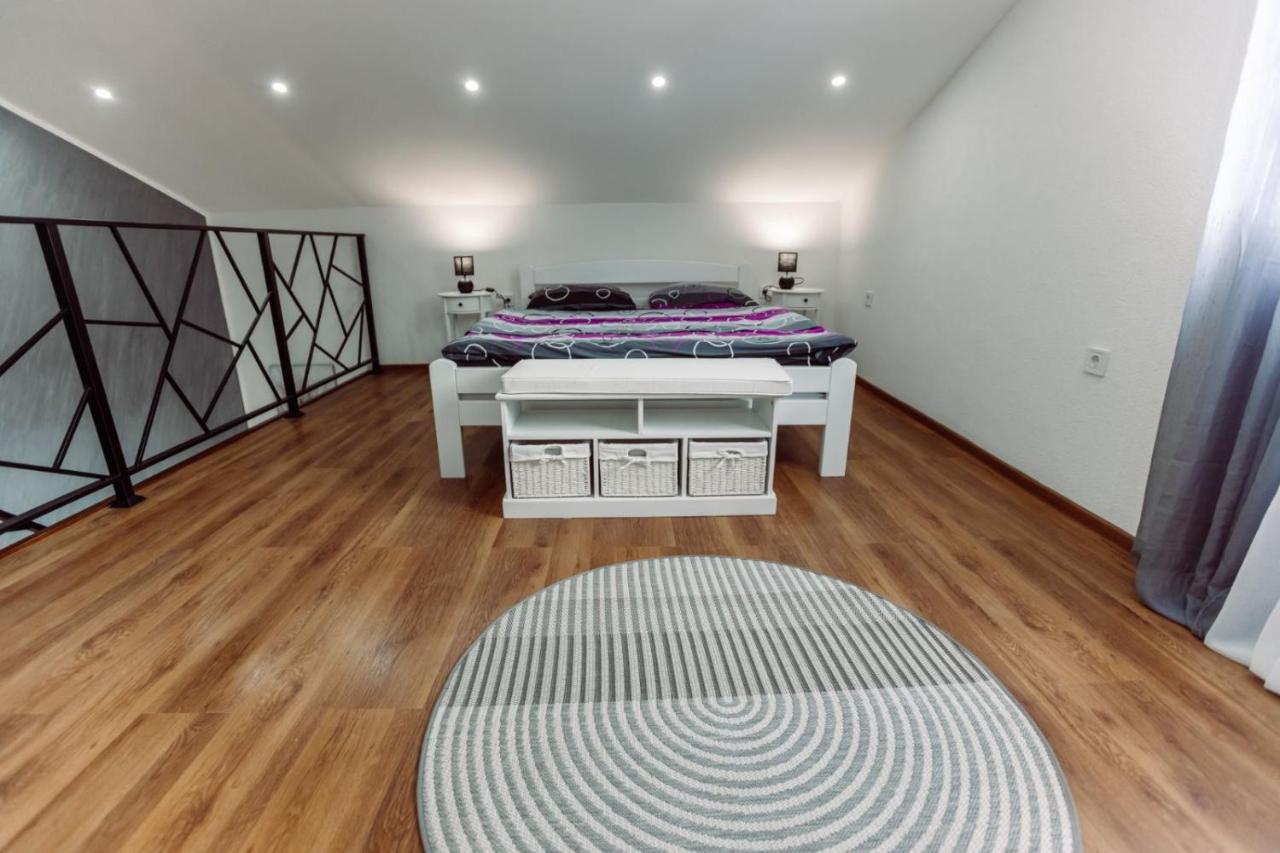 Aria Apartamento Cetinje Exterior foto