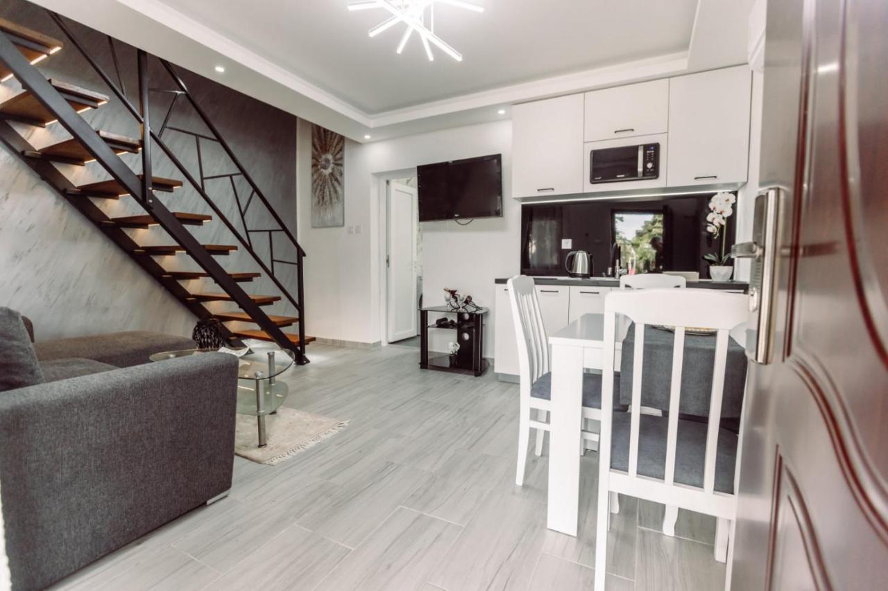 Aria Apartamento Cetinje Exterior foto