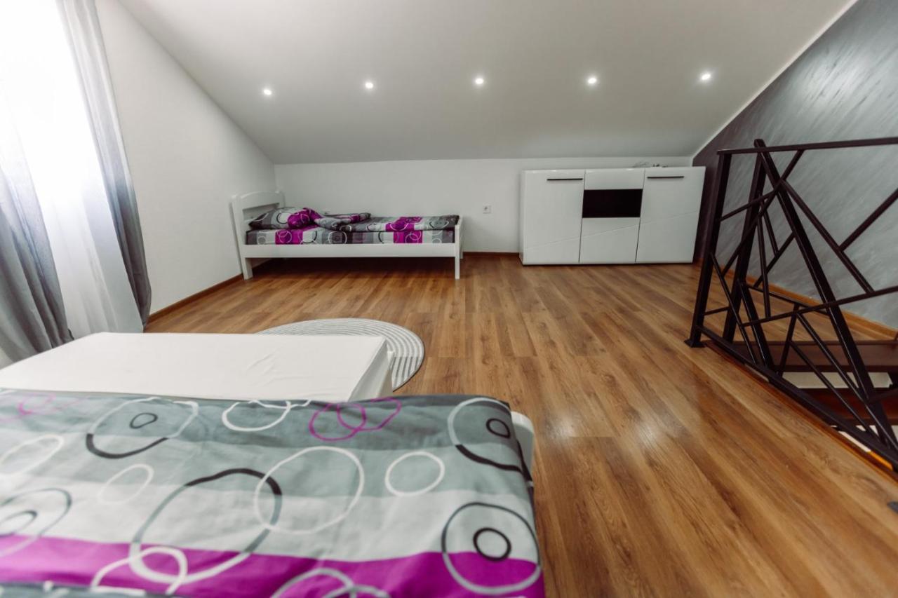 Aria Apartamento Cetinje Exterior foto