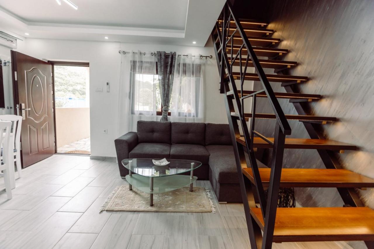 Aria Apartamento Cetinje Exterior foto