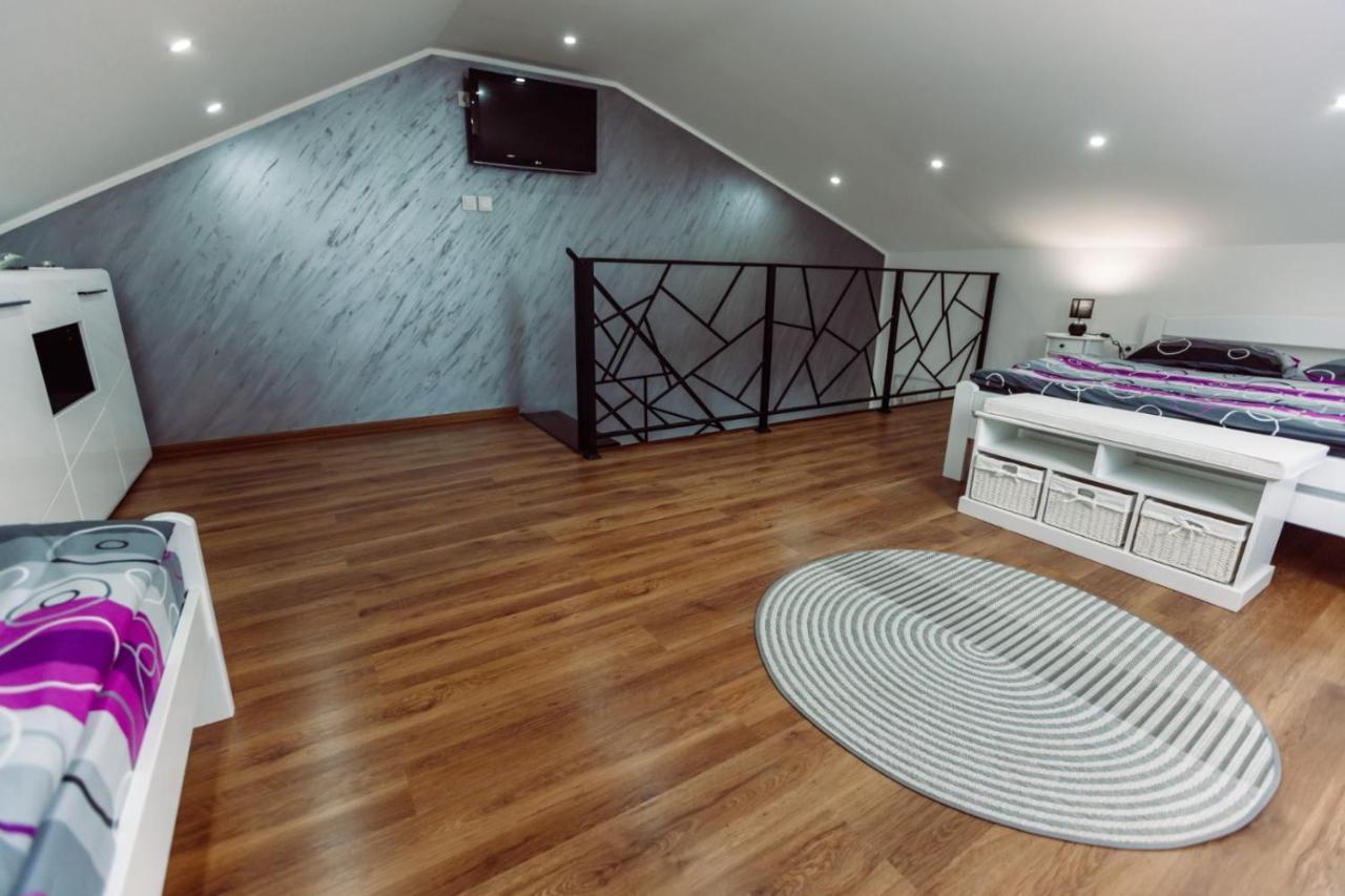 Aria Apartamento Cetinje Exterior foto