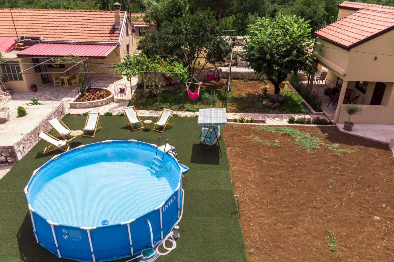 Aria Apartamento Cetinje Exterior foto
