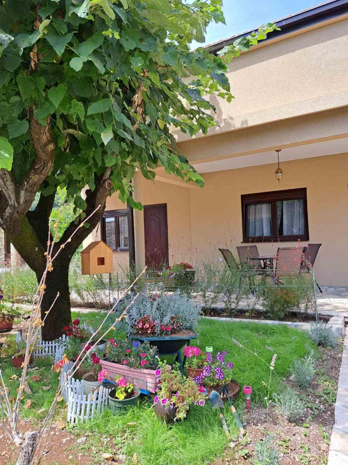 Aria Apartamento Cetinje Exterior foto